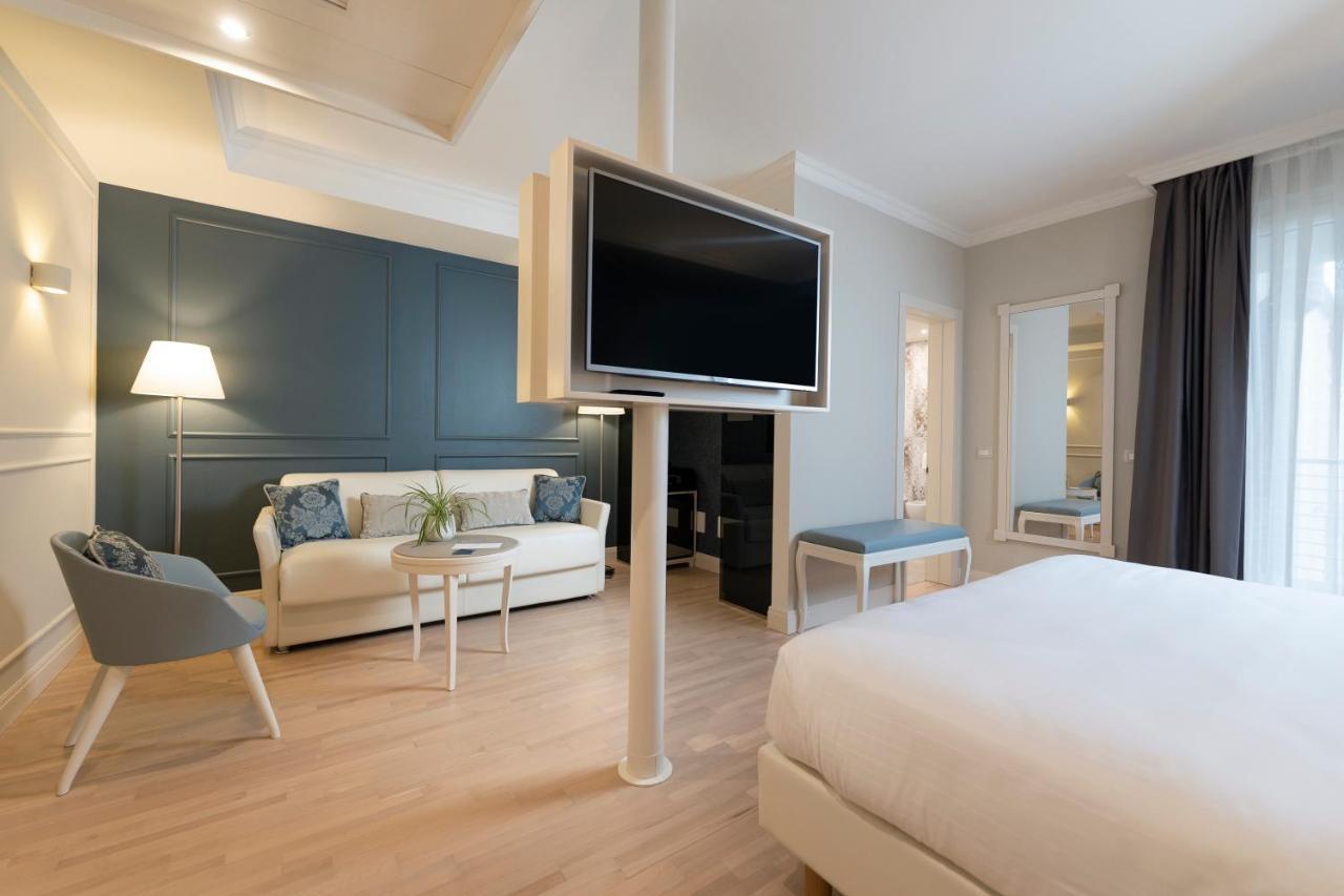 Hotel La Caporala Castel d'Azzano Buitenkant foto