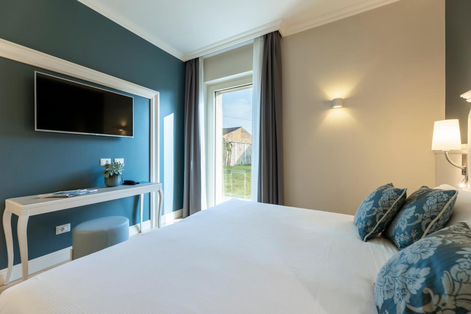 Hotel La Caporala Castel d'Azzano Buitenkant foto